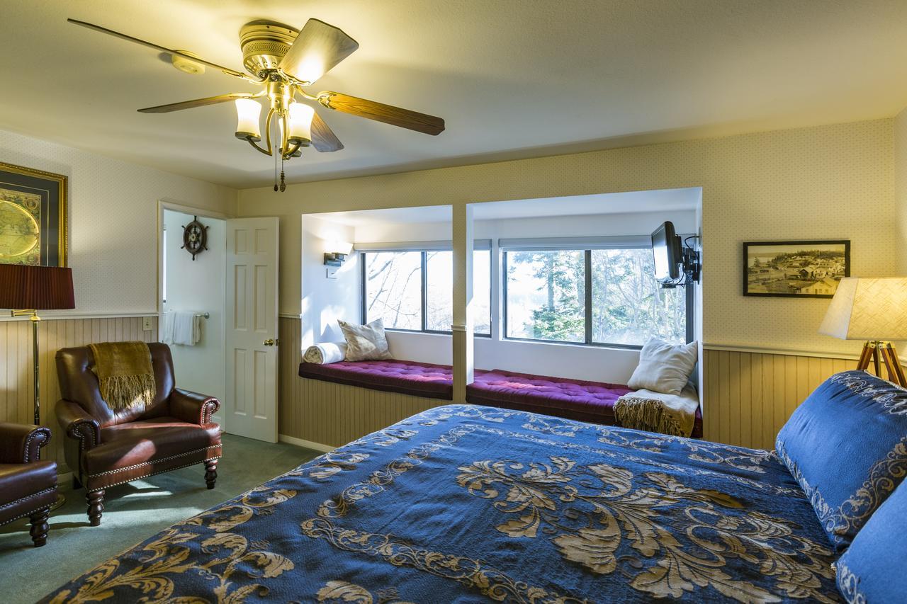 Hillside House Bed And Breakfast Фрайдей Харбър Екстериор снимка