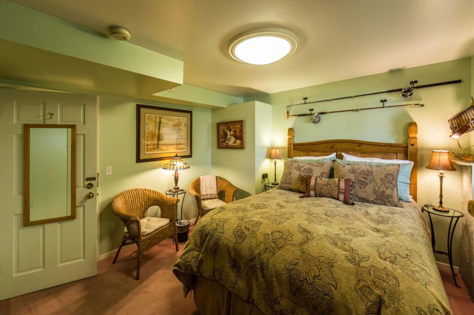 Hillside House Bed And Breakfast Фрайдей Харбър Екстериор снимка